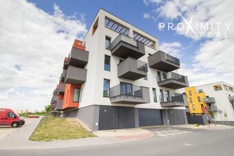 Na prenájom 3 izbový byt s priestrannou 27m2 terasou - 2