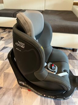 Predam autosedacku Britax - 2