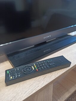 Predám SONY KDL 32EX600 - 2