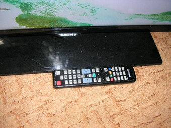 Predam LED televizor - 2