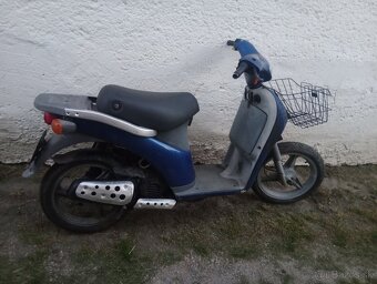 Piaggio 50 - 2