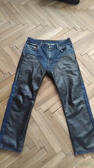 Moto rifle Levis - 2