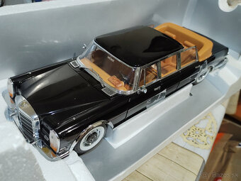 1:18 Mercedes - 2