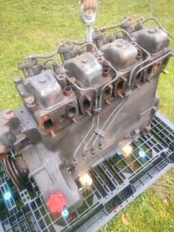 motor MWM   6.  208 - 2