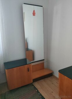 Retro spálňa : manž.posteľ + nočné stolíky - 2