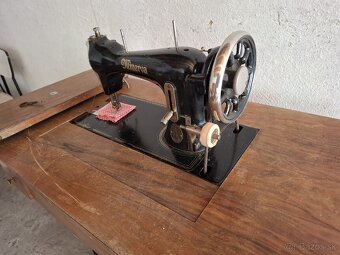 Šijací stroj Minerva - 2
