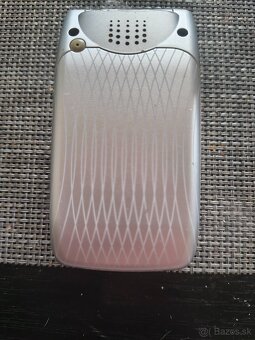 Sony Ericsson Z600 - 2