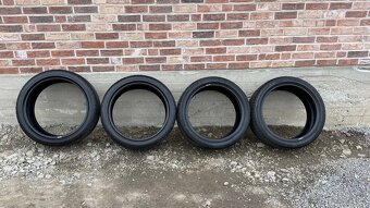 Letné pneumatiky 255/40 R20 - 2