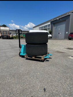 Paletový vozík 2500kg nový - 2