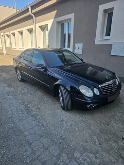 MERCEDES W211,E220CDI,125KW ROK 2008 - 2