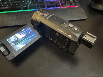 Panasonic HC-W850 - 2