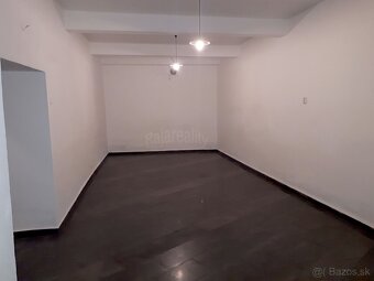 Suterénny priestor na Hlavnej - 2