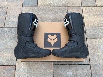 Fox motion klbove cizmy black 44,5 - 2