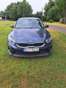 Kia Ceed 1,6 crdi Silver +, V zaruke - 2