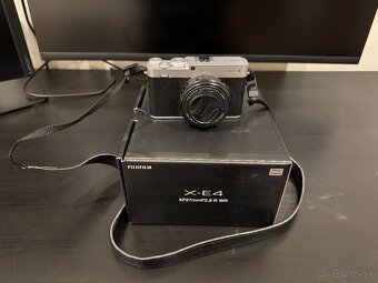 Fujifilm X-E4 - 2