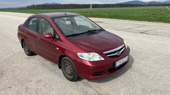 Honda City 1,3 b - 2