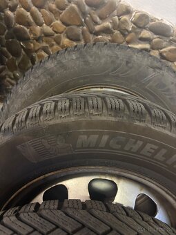 Predám zimné kolesa 215/65 R16 - 2