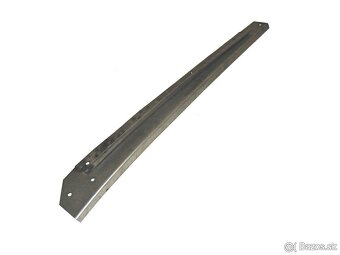 Škoda 100 - 110R vrchní část předního podběhu - 2