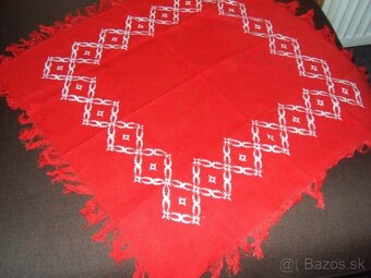 Ručne vyšívané dečky, obrusy - 2
