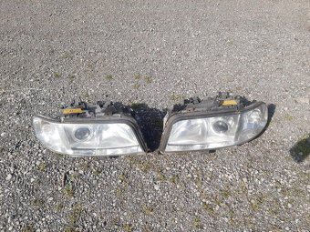 AUDI A8, S8 D2 - xenony, bixenony, halogeny - 2