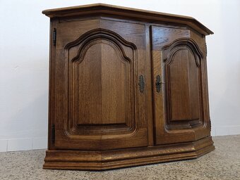 Rustikálna komoda, nábytok z masívu - 2