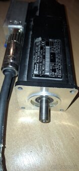 Bosch Rexroth / Indramat MKD041B-144-KP1-KN - 2