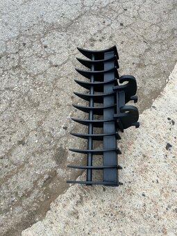 Hrable na bager od 1,5 do 3 ton - 2