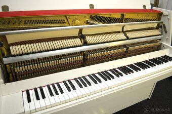 YAMAHA + židlička - ZÁRUKA. Doprava ZDARMA. - 2