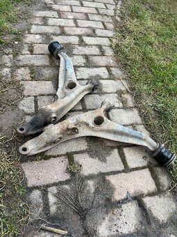 Predné spodné ramená Honda Civic 6 - 2