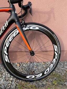 Cestný karbónový bicykel - 2