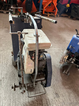 Rezačka asfaltu, betónu - 2