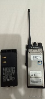 Motorola GP340 UHF - 2