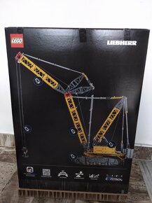 Predám nové a nerozbalené lego Technic 42146 LiebherrLR13000 - 2