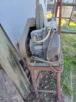 Elektricka kotucova pila na kov - 2