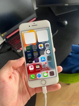 iPhone 7 32 GB Gold - 2