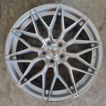 Disky DOTZ 5x112 R19 8,5J ET40 - 2