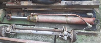Hydraulický valec - 2