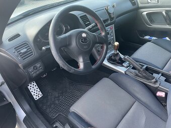 Subaru Legacy - 2