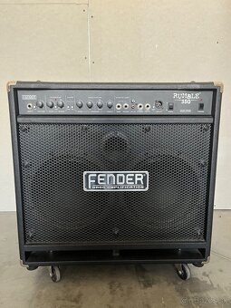 Fender Rumble 350 - 2