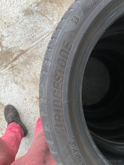 Zimné celoročné pneu 225/45-17 bridgestone - 2