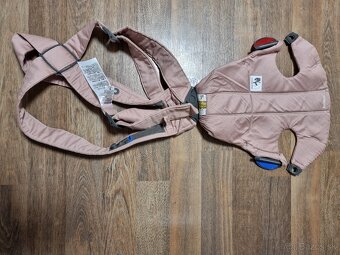 Nosic zn. Babybjorn - 2