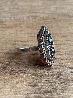 Strieborný prsteň - cesky granat - 2