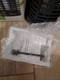 LAPAČ HMYZU ARDES   - KOMÁRE , MUCHY - 2