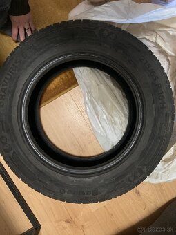 Predám pneu letné 215/65R/16 H Barum - 2