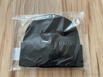 Zimná čiapka GymBeam - 2