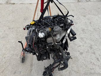 -----CHRYSLER VOYAGER 2.8 CRD----- - 2