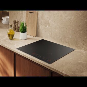 Predám varnú dosku Electrolux EIS62453IZ - 2
