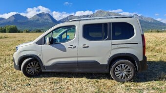 Peugeot Rifter 1.2 PureTech (7-miestny - krátky) - 2