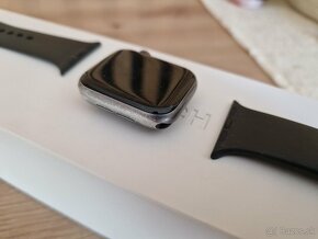Apple watch 5 series - 2
