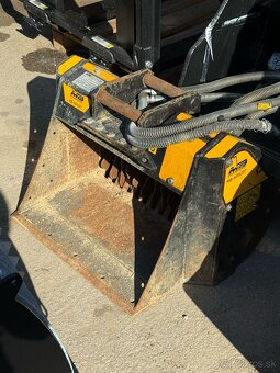 Preosievacia lyžica MB Crusher MB-HDS207 (RQ15) - 2